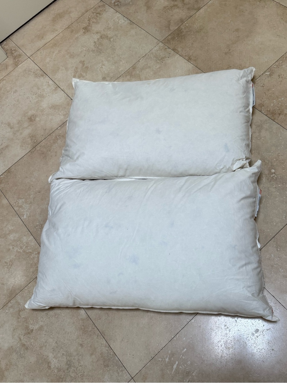 Set of 2 IKEA JORDRÖK Down/Feather Pillows - Discontinued Fan Favorite! - Picture 2 of 2